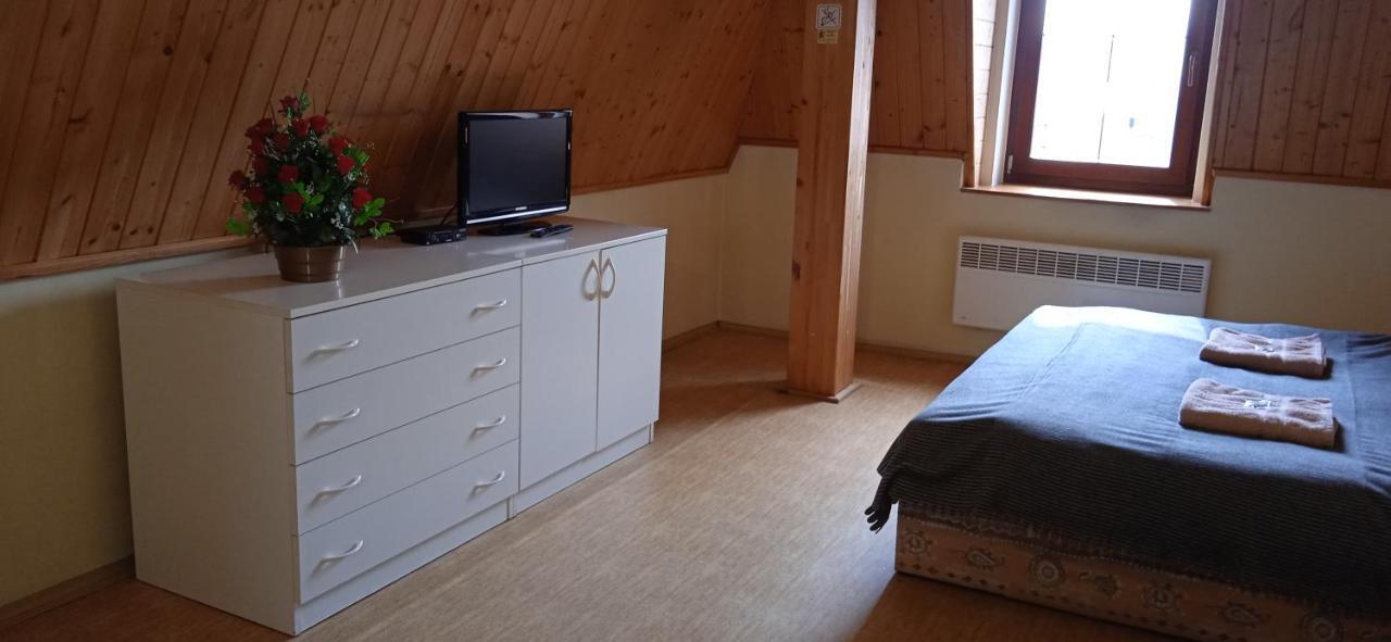 Apartment Ledec *